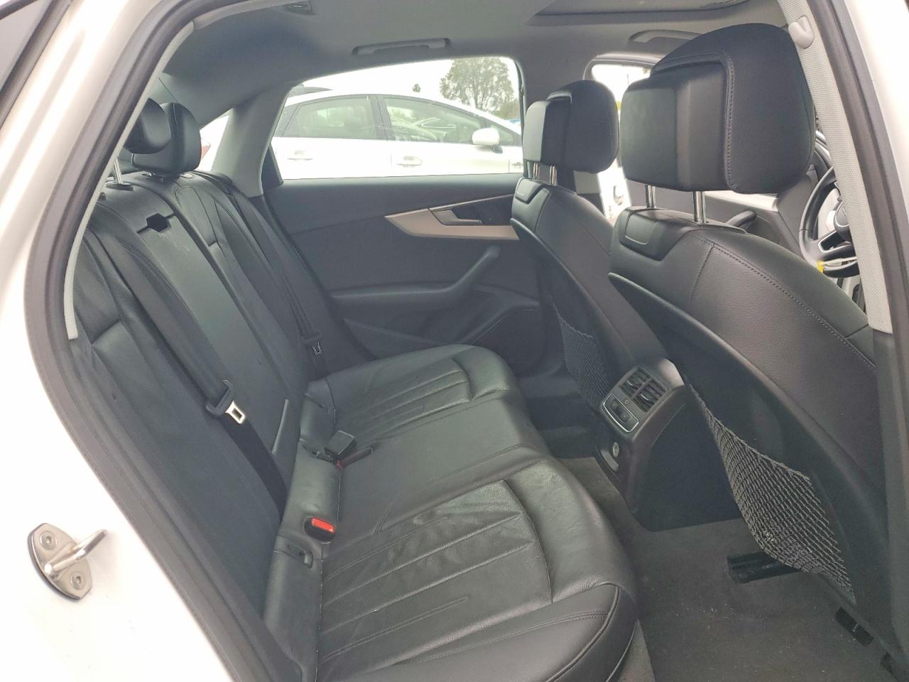 2017 AUDI A4 ULTRA PREMIUM PLUS photo 10