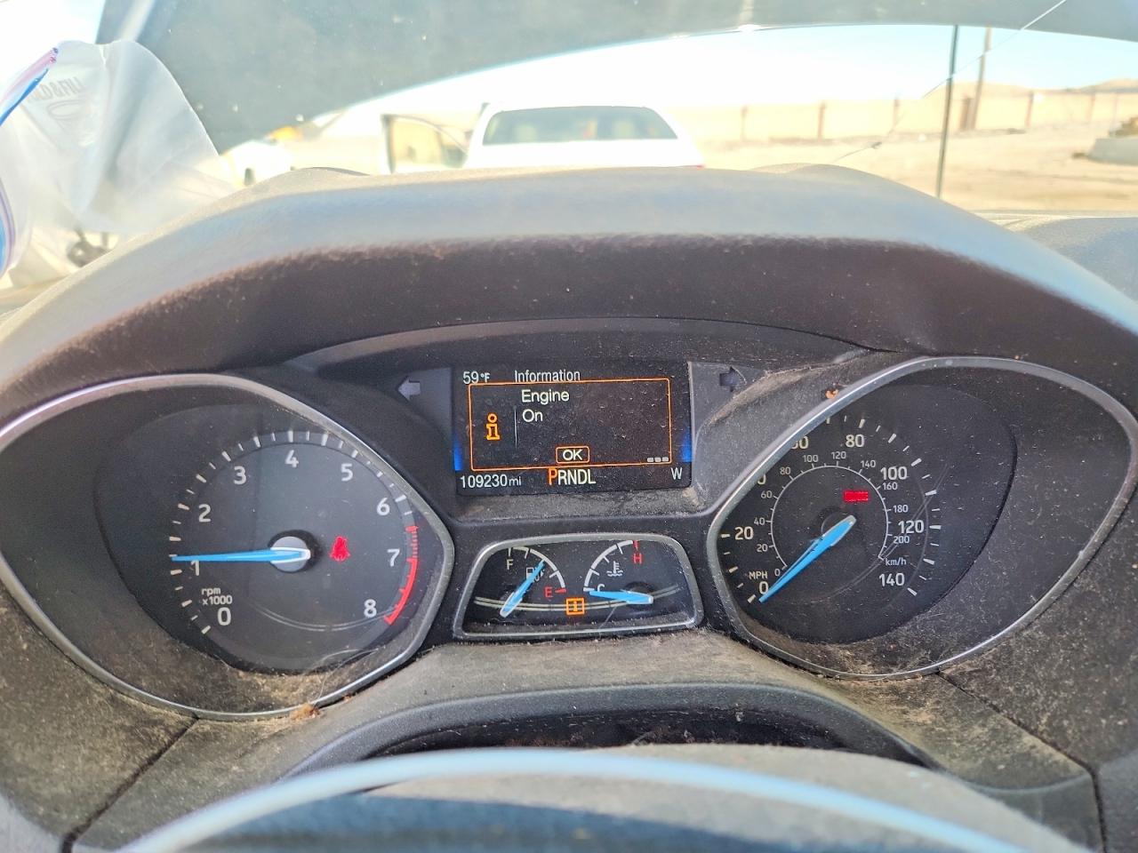 2017 FORD FOCUS SE photo 9