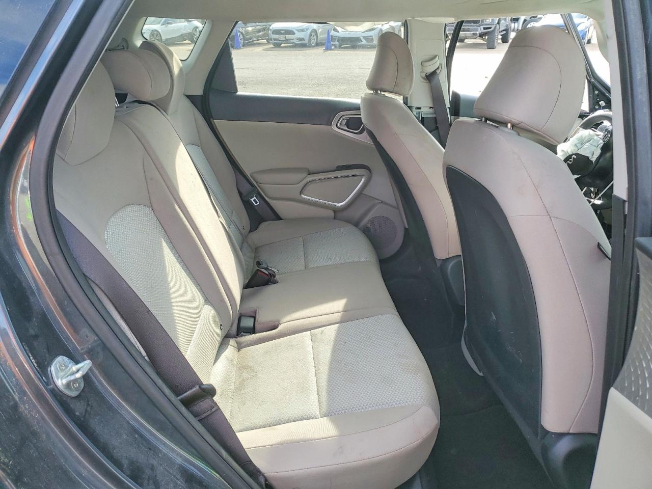 2022 KIA SOUL LX photo 19