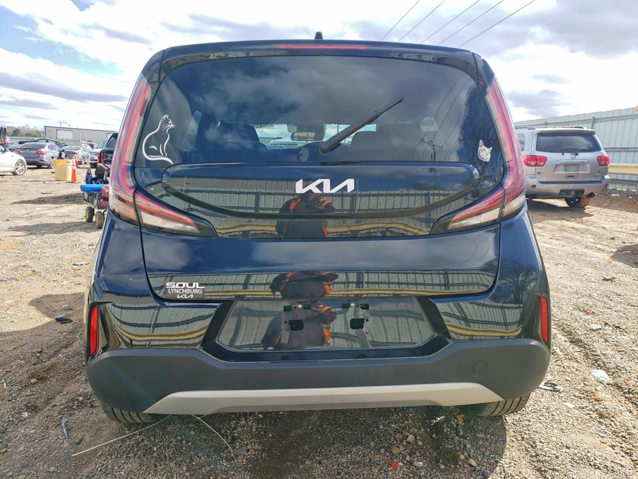 2024 KIA SOUL LX photo 11