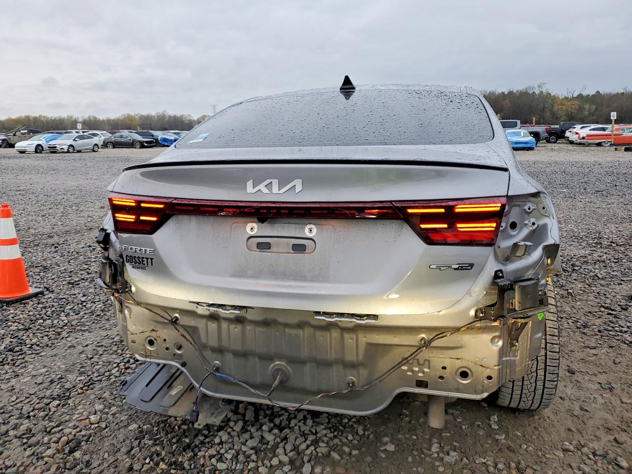 2024 KIA FORTE GT-LINE photo 11