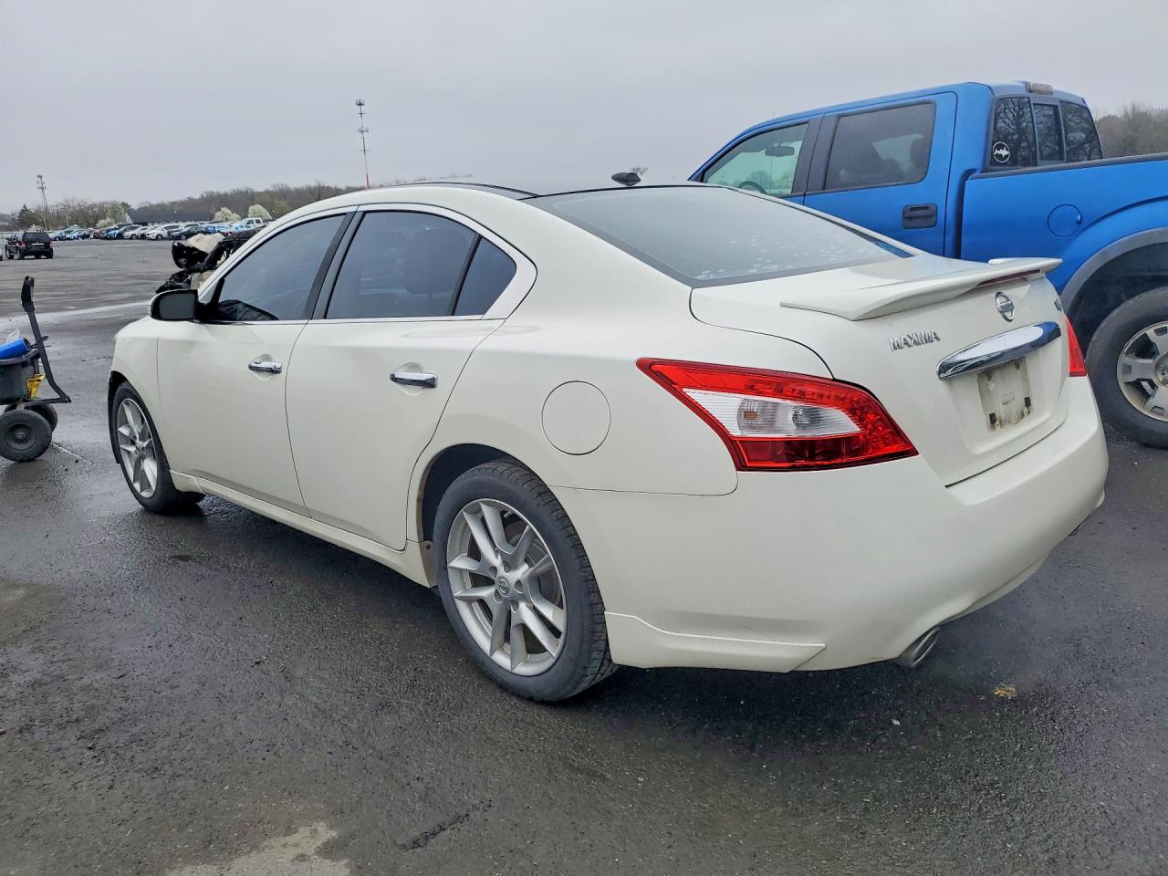2011 NISSAN MAXIMA 3.5 S photo 2