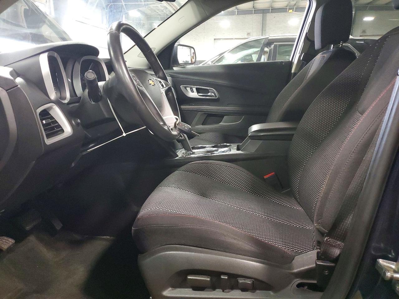 2015 CHEVROLET EQUINOX LT photo 13
