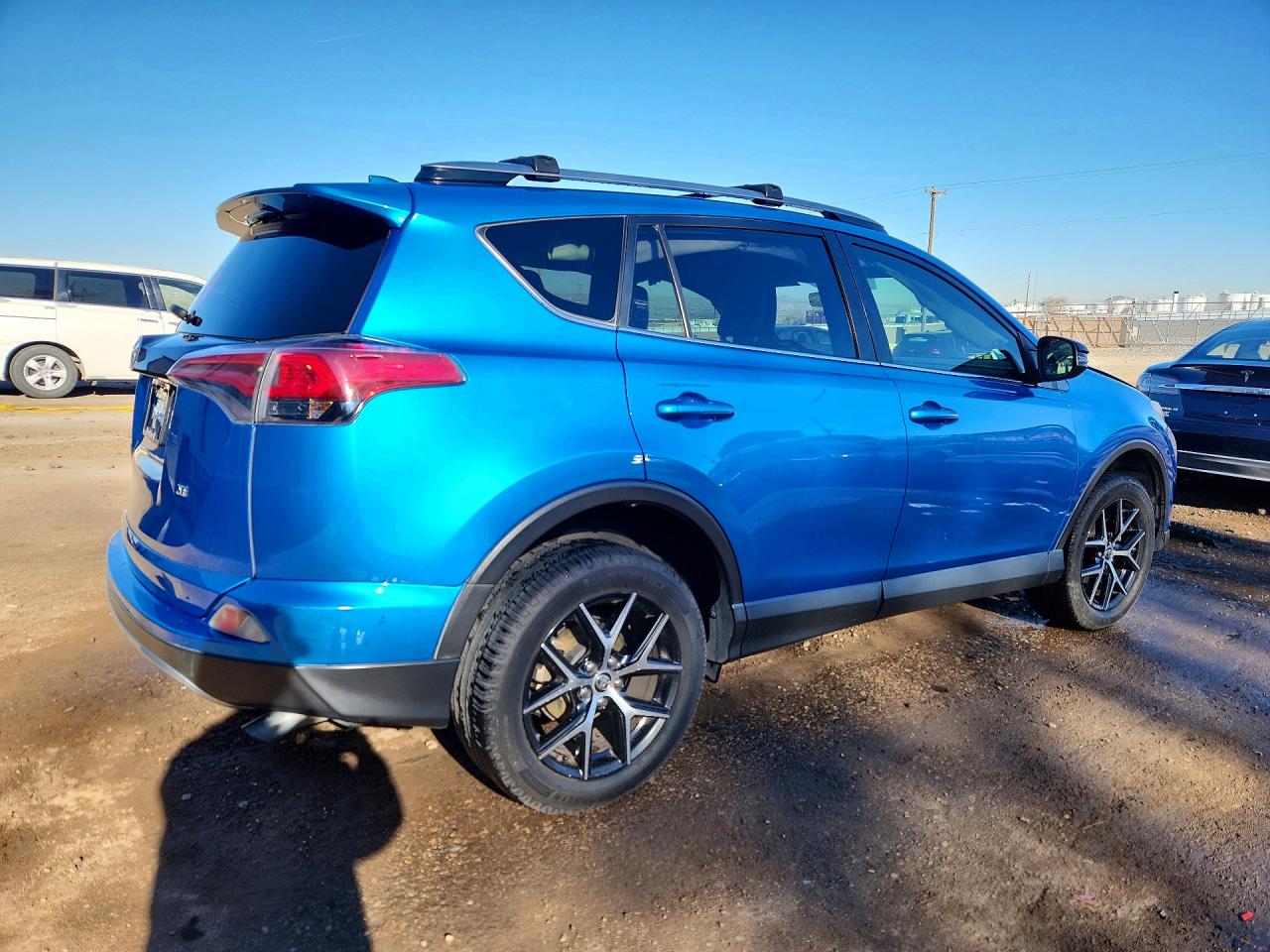 2018 TOYOTA RAV4 SE photo 7