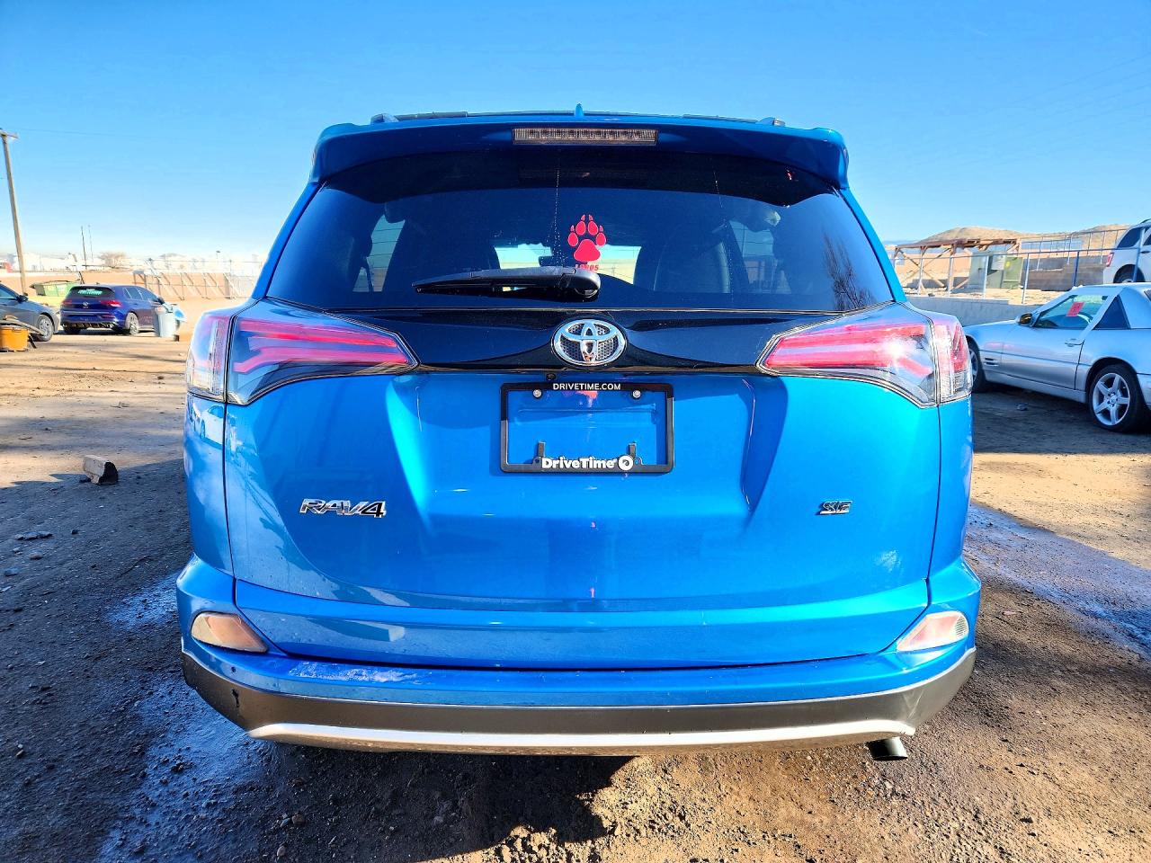 2018 TOYOTA RAV4 SE photo 16
