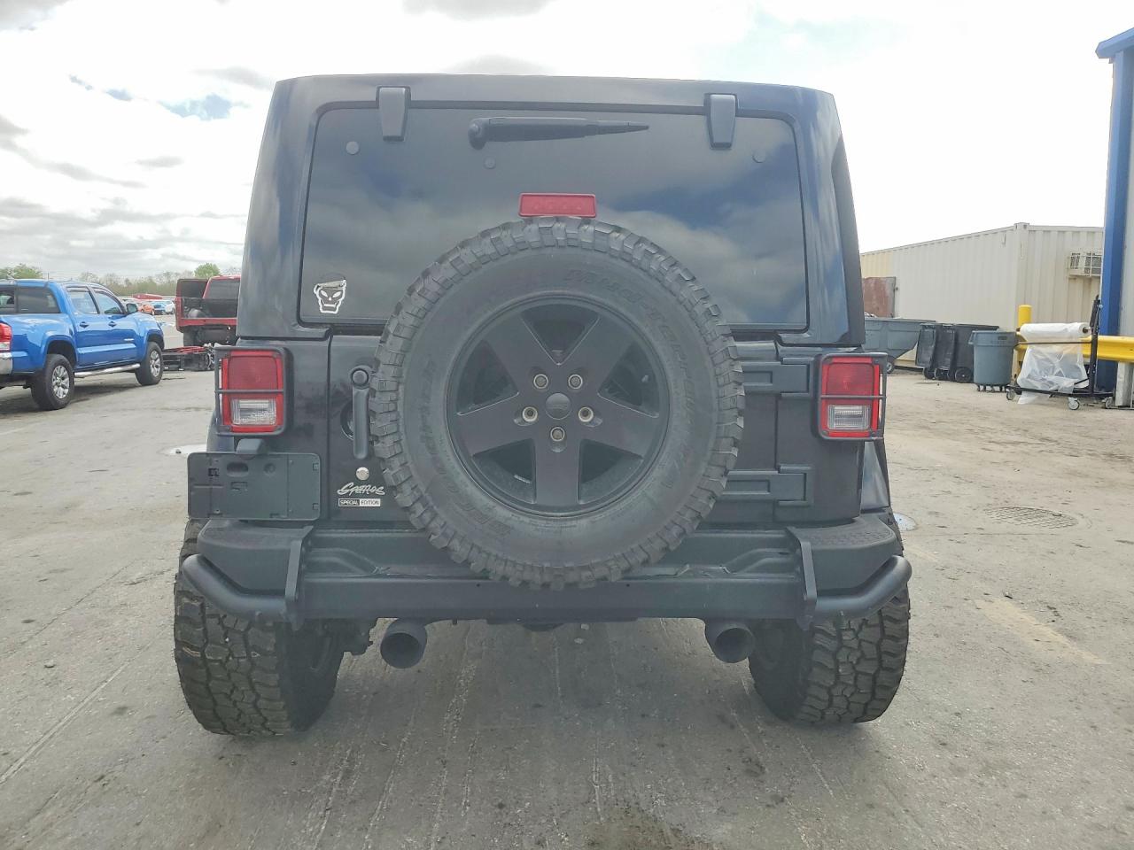 2012 JEEP WRANGLER UNLIMITED RUBICON photo 6