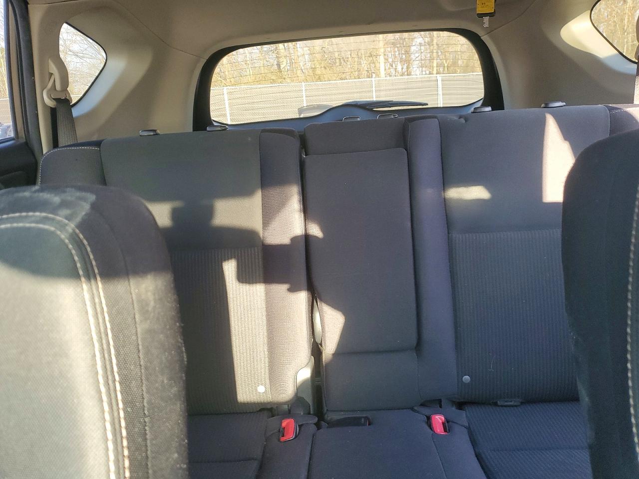2013 TOYOTA RAV4 XLE photo 10