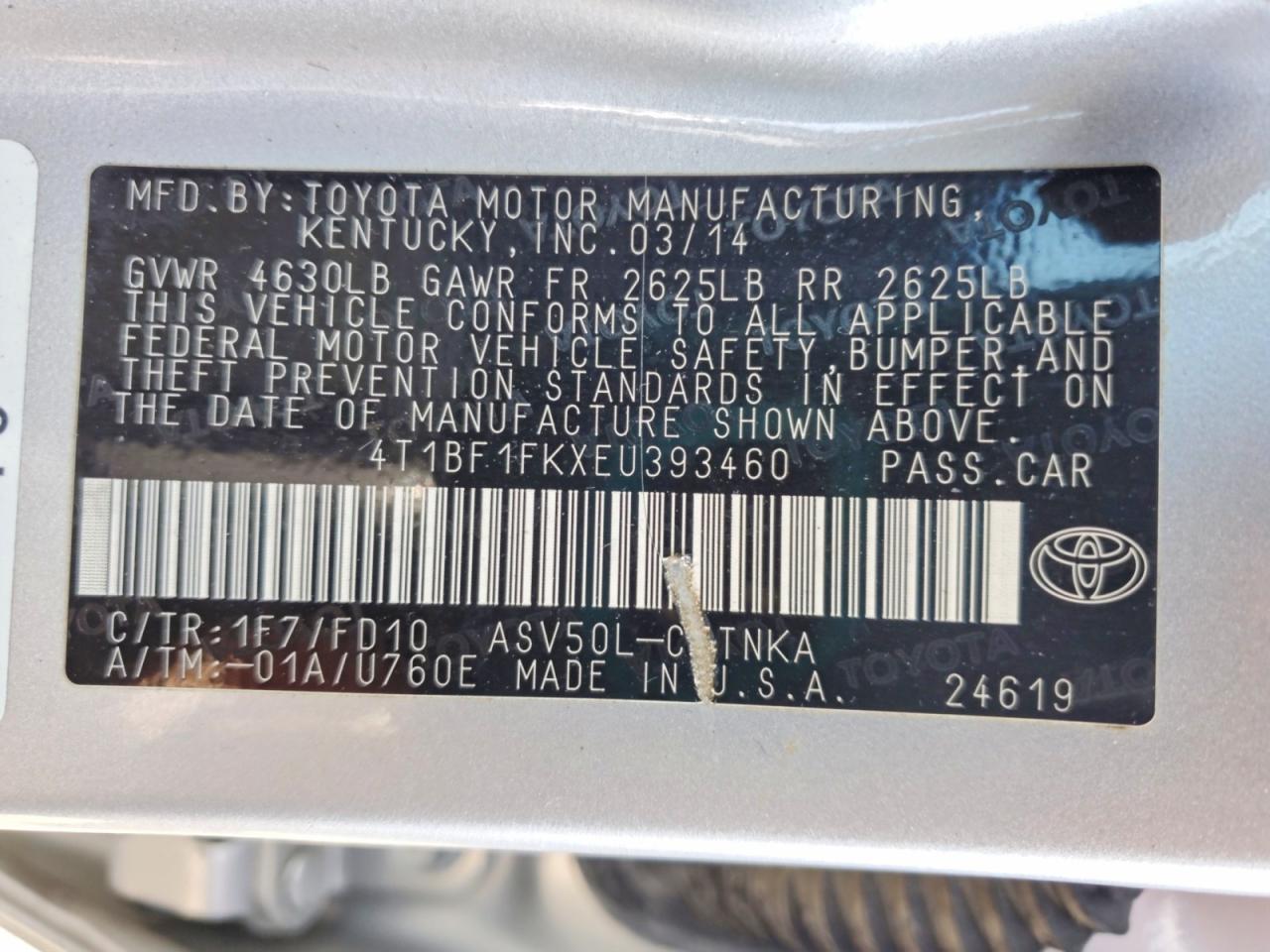 2014 TOYOTA CAMRY LE photo 25