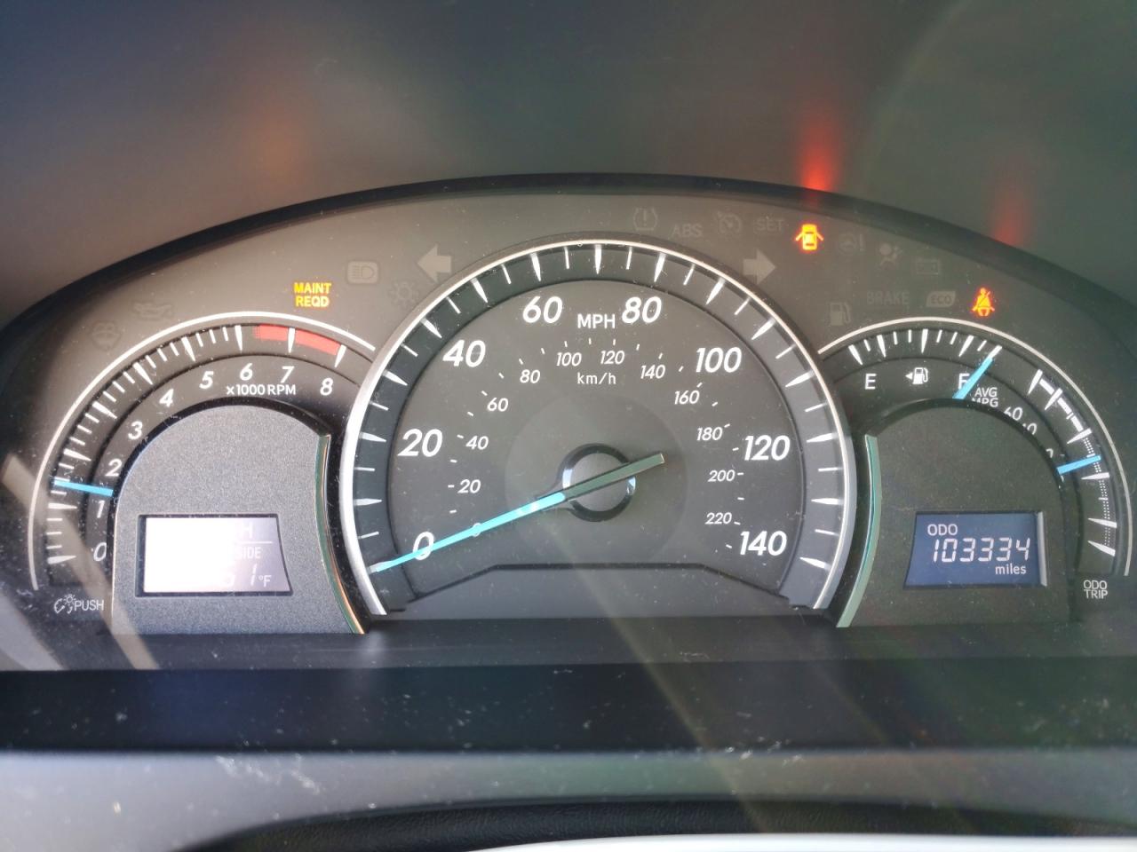 2014 TOYOTA CAMRY LE photo 17