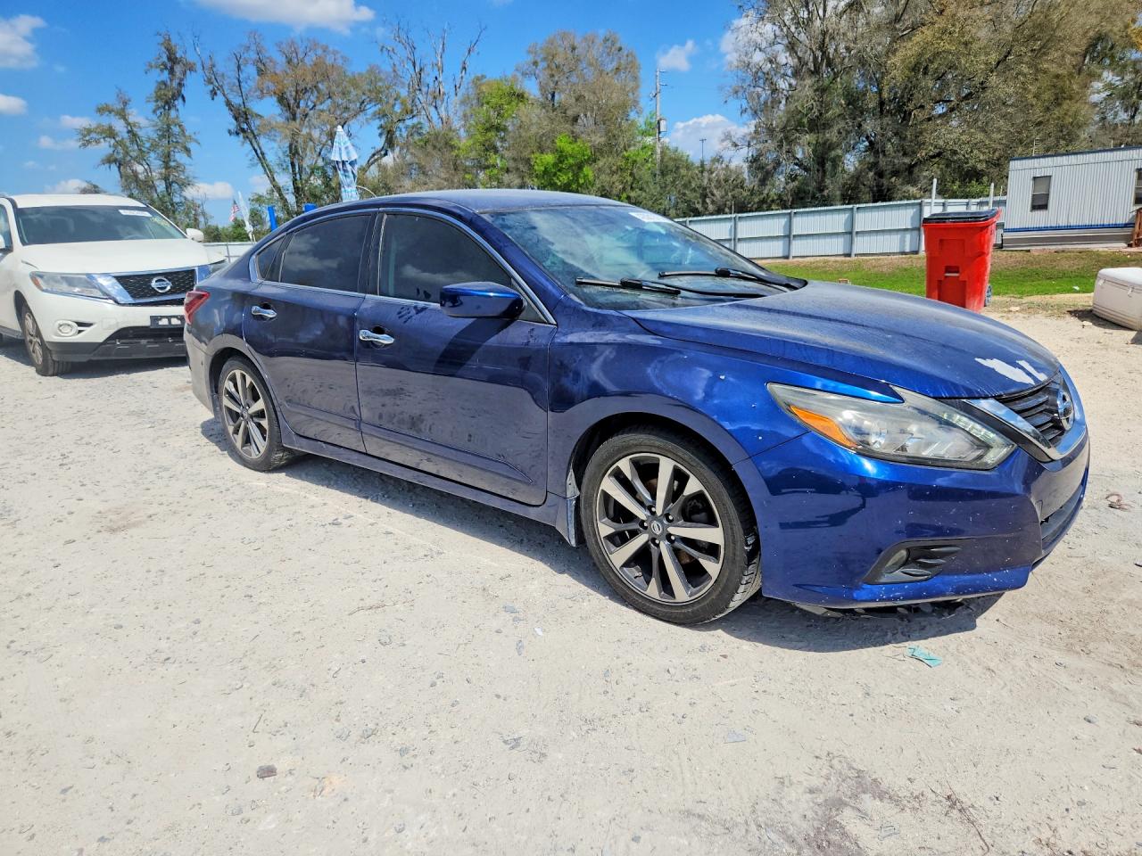 2017 NISSAN ALTIMA 2.5 SR photo 7