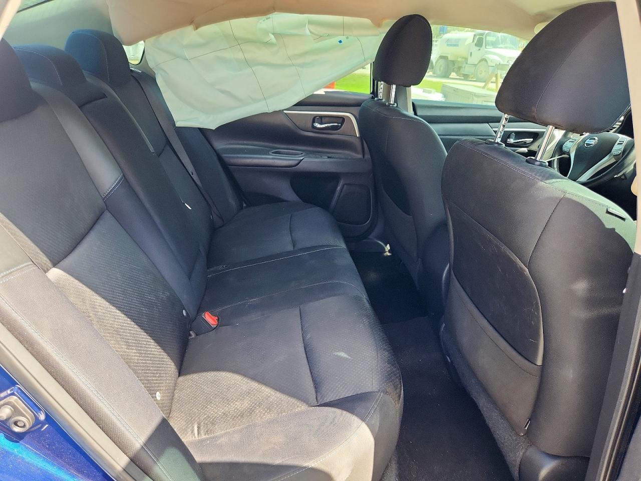 2017 NISSAN ALTIMA 2.5 SR photo 19