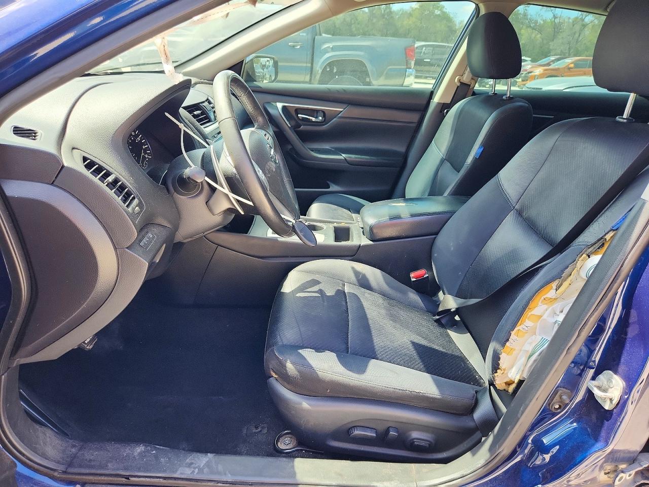 2017 NISSAN ALTIMA 2.5 SR photo 13