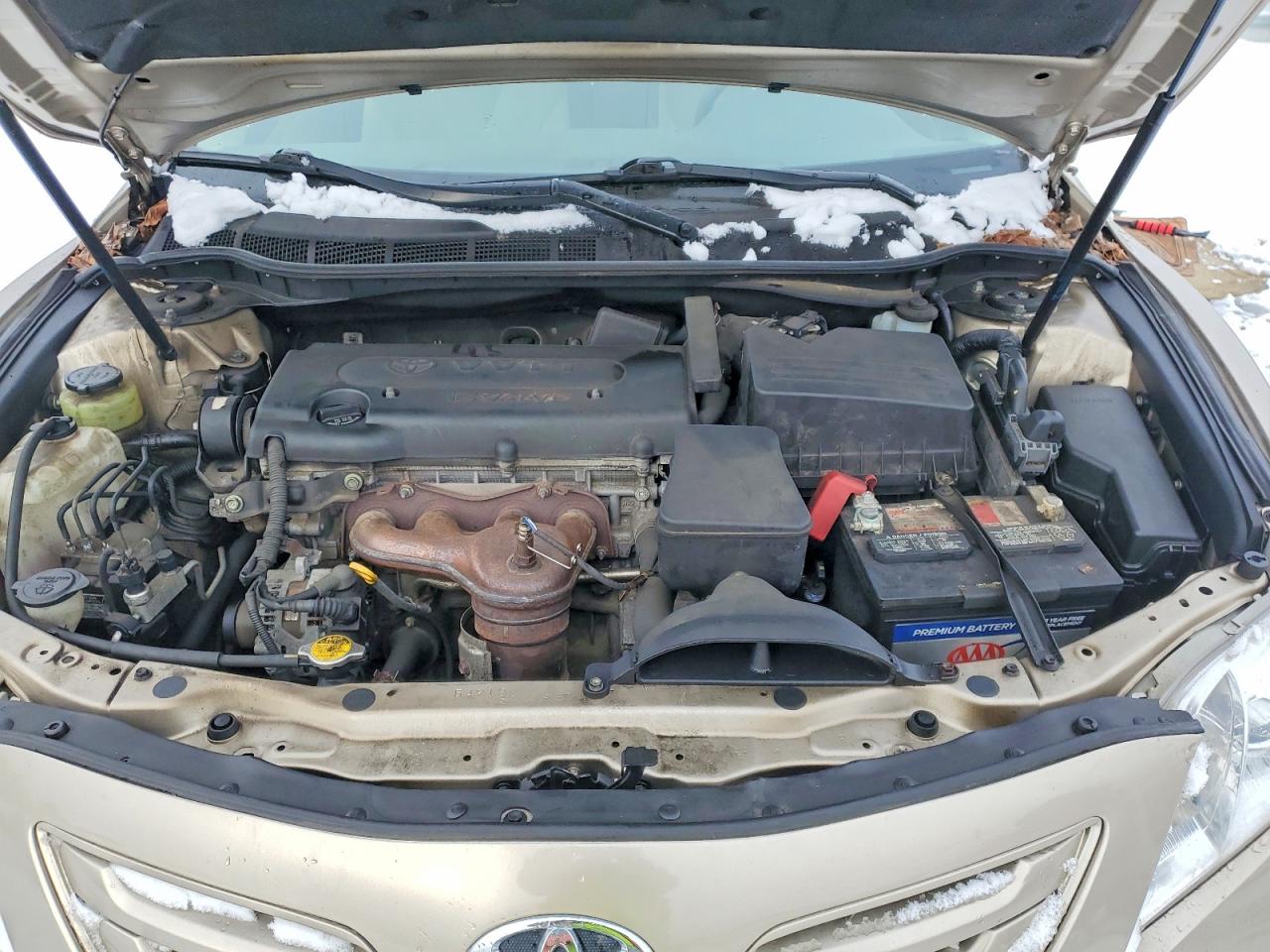 2009 TOYOTA CAMRY photo 11