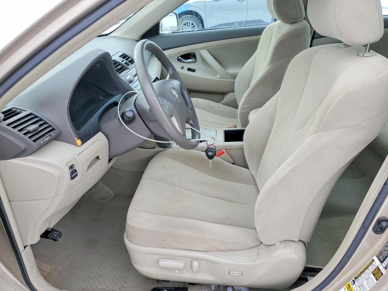 2009 TOYOTA CAMRY photo 7