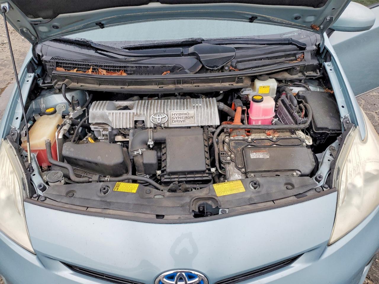 2013 TOYOTA PRIUS TWO photo 11
