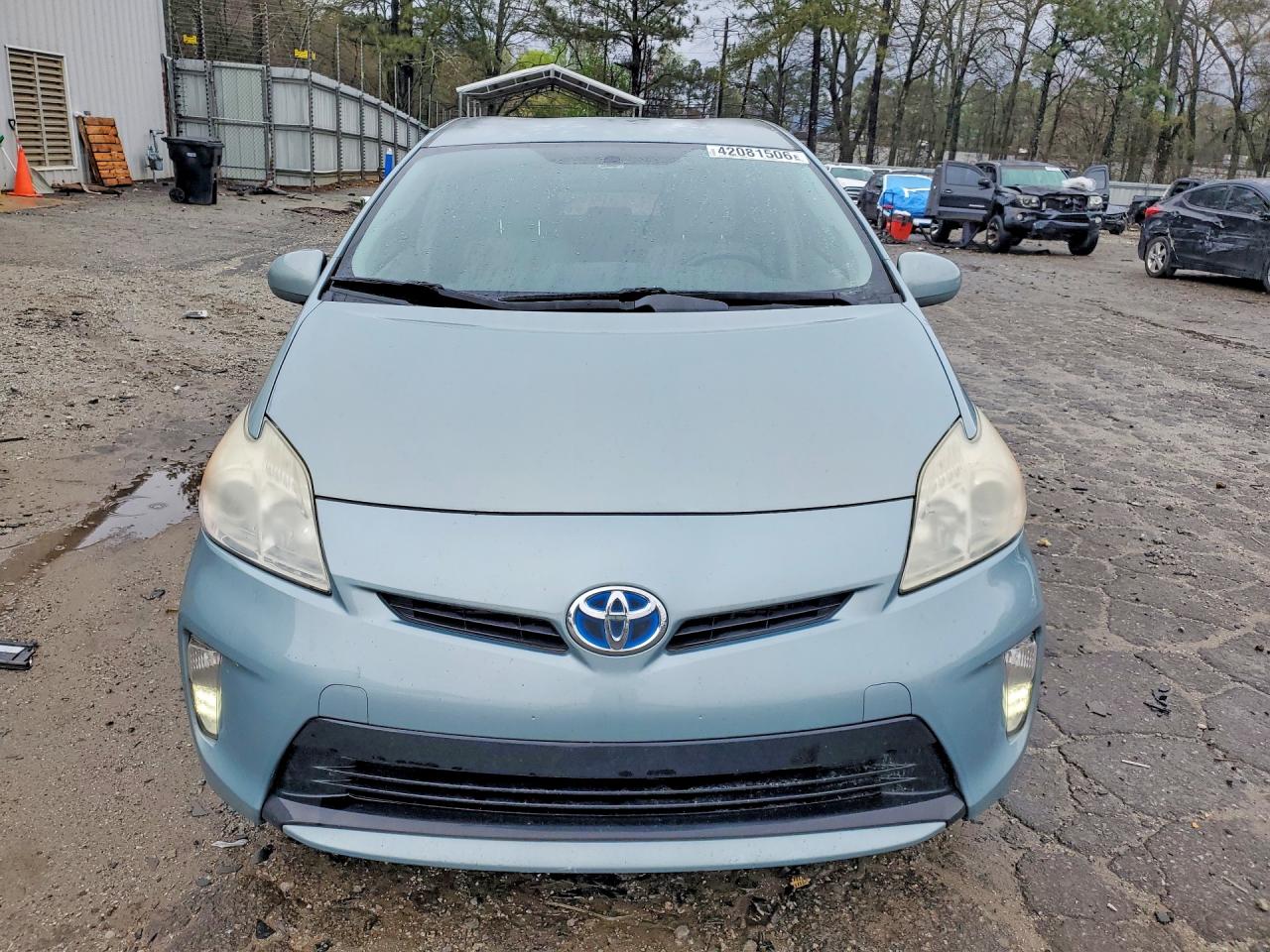 2013 TOYOTA PRIUS TWO photo 5