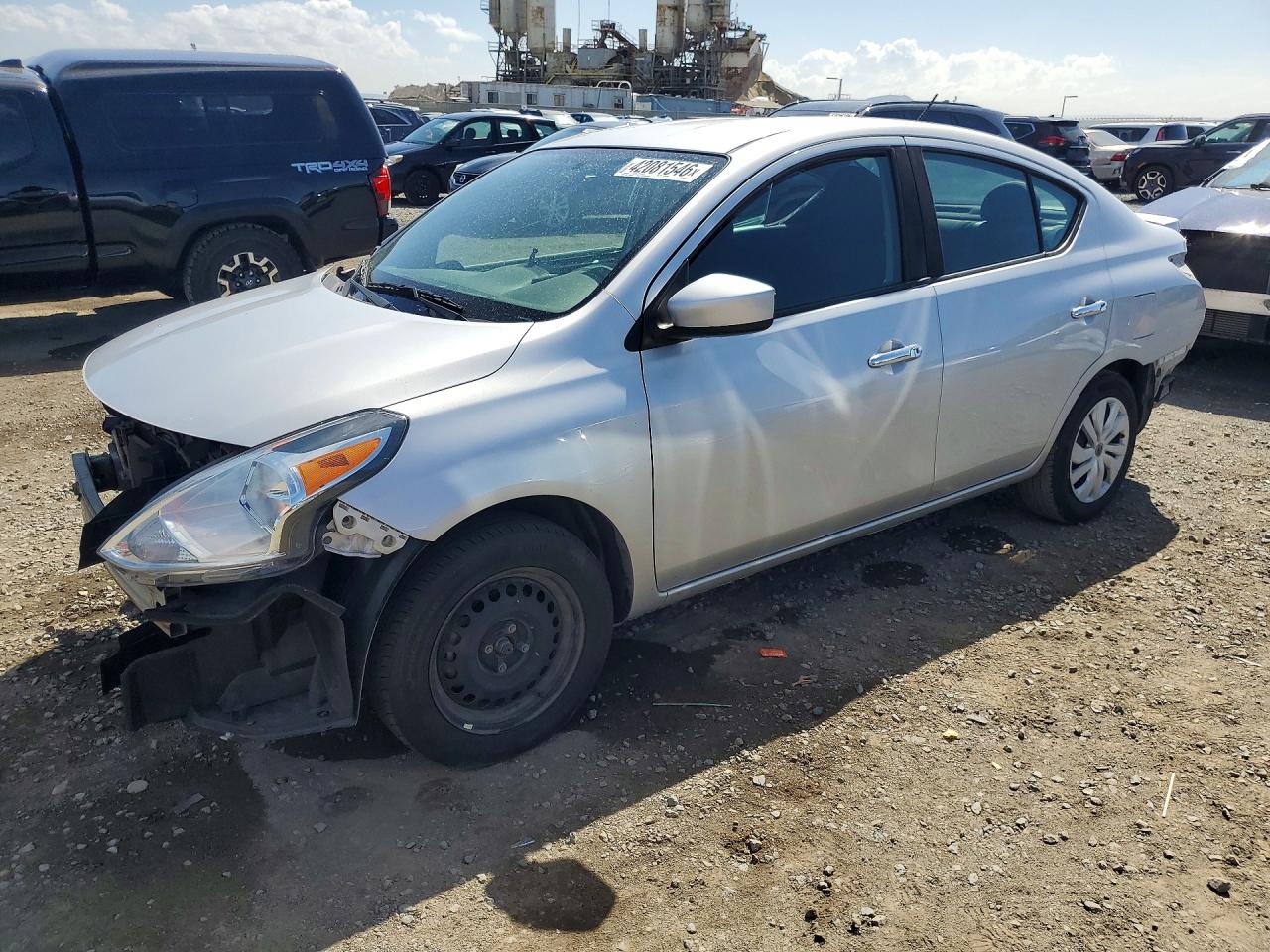 2019 NISSAN VERSA