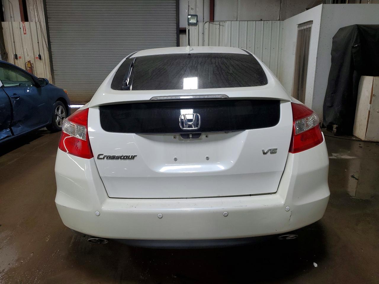 2012 HONDA CROSSTOUR EXL photo 6