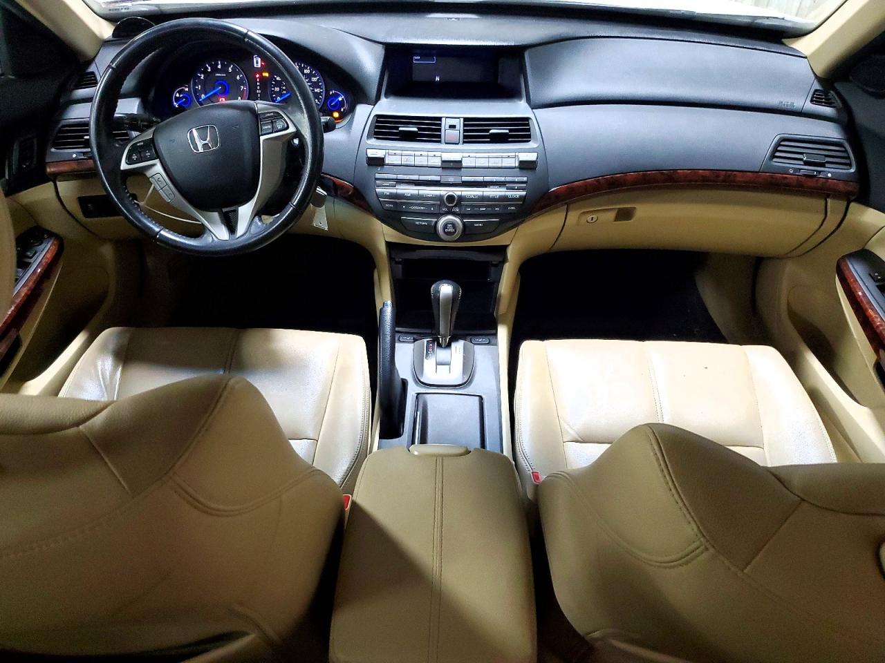 2012 HONDA CROSSTOUR EXL photo 8