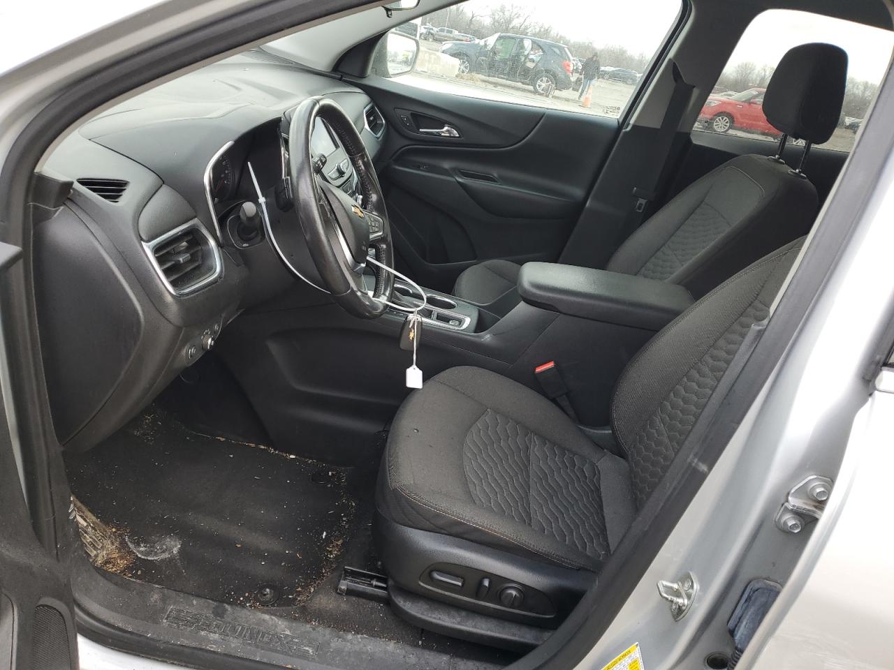 2020 CHEVROLET EQUINOX LT photo 13