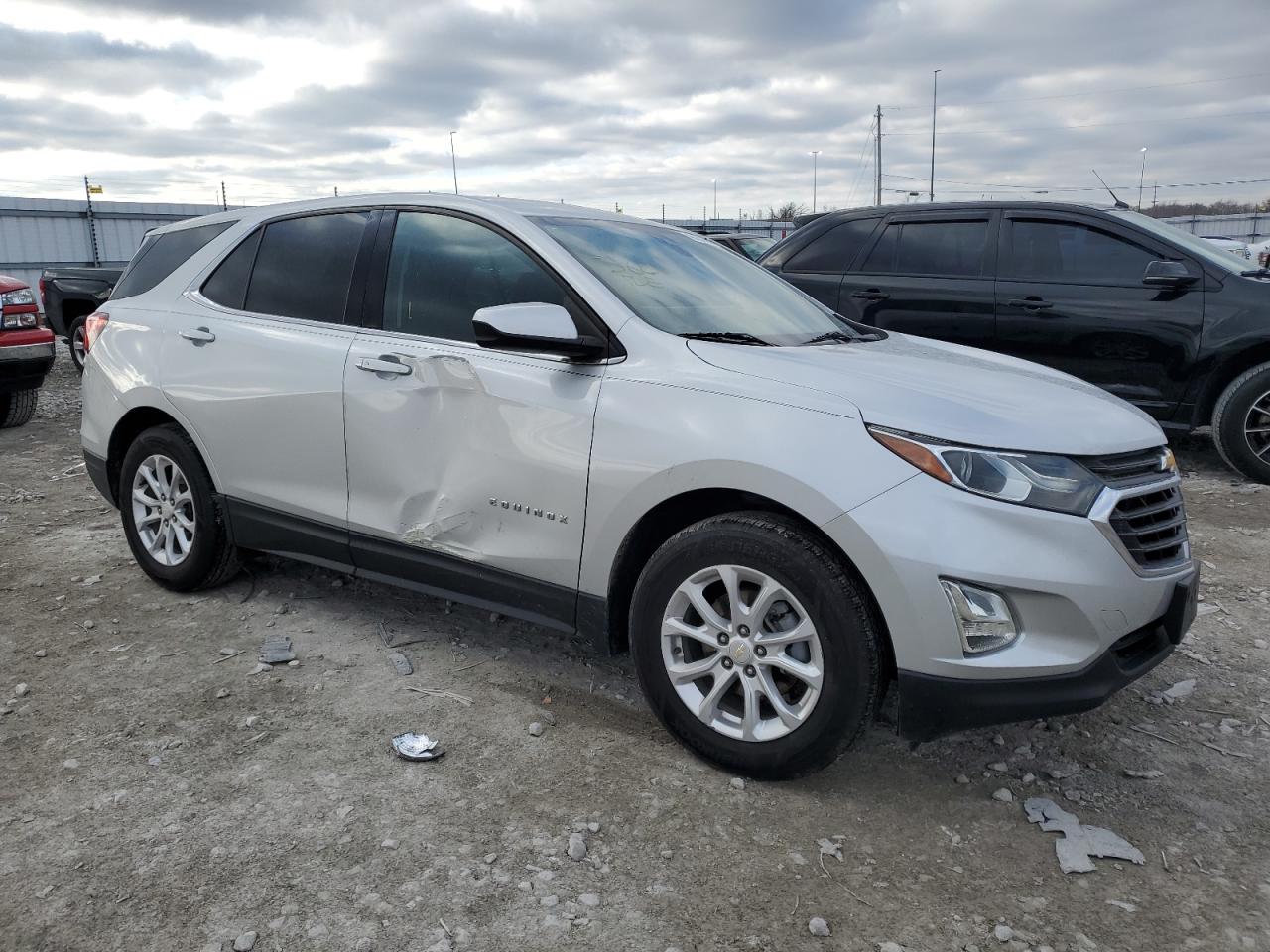 2020 CHEVROLET EQUINOX LT photo 7