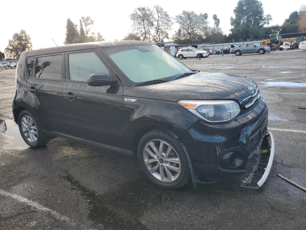 2017 KIA SOUL + photo 10