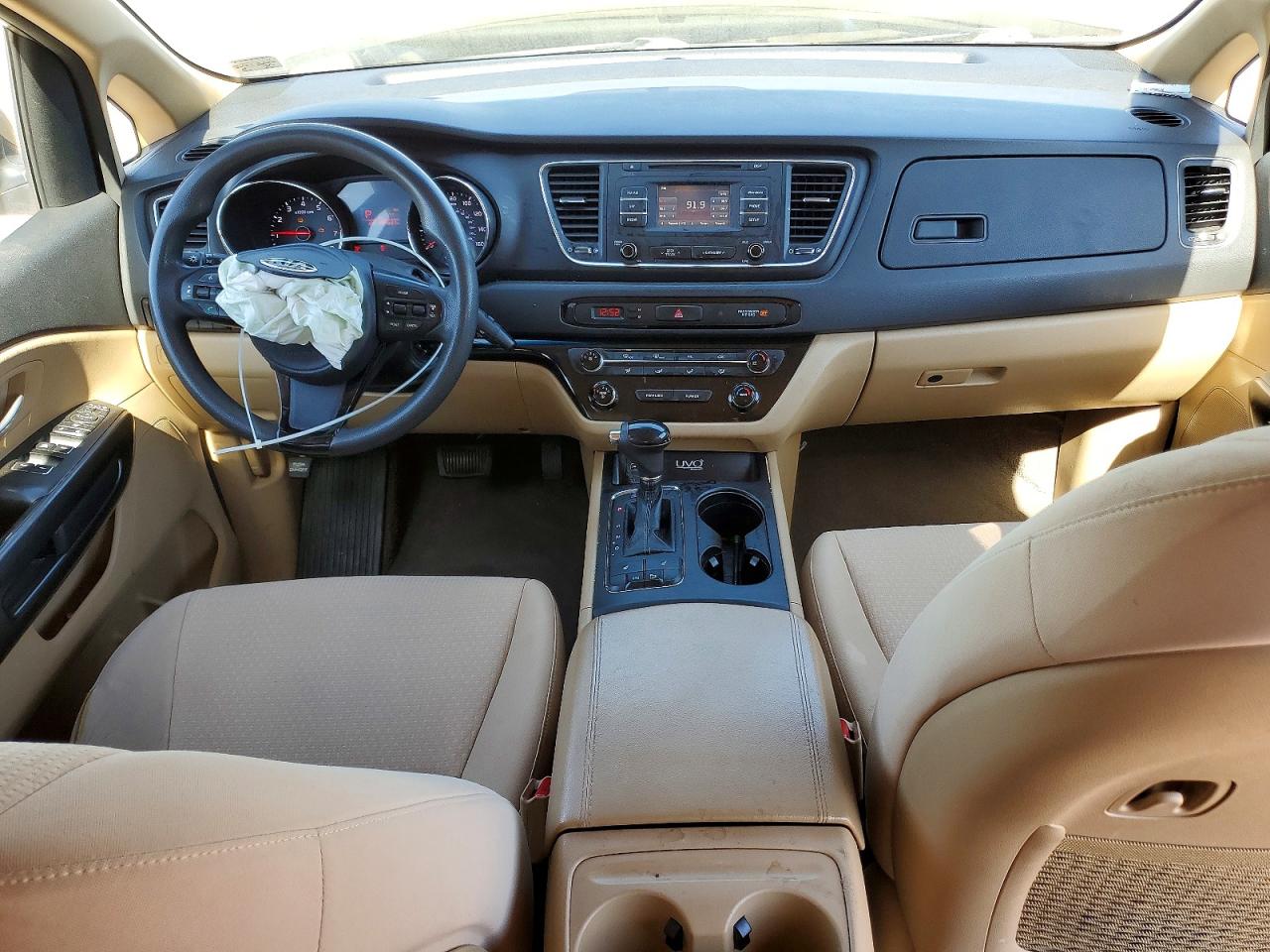 2016 KIA SEDONA LX photo 22