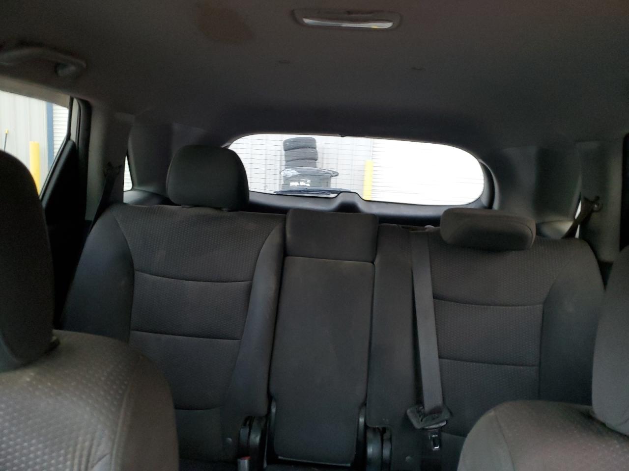 2011 KIA SORENTO BASE photo 28