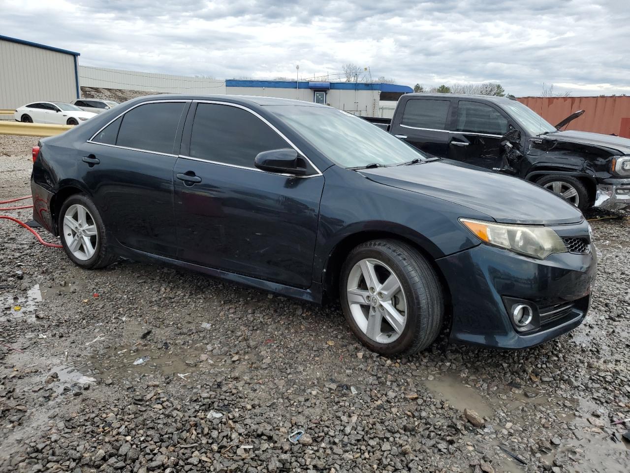 2014 TOYOTA CAMRY SE photo 7