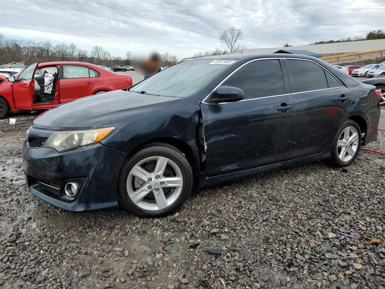 2014 TOYOTA CAMRY