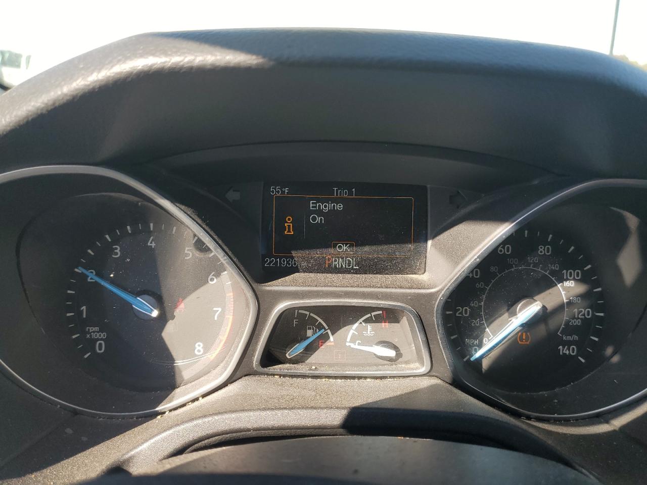 2017 FORD FOCUS SE photo 9