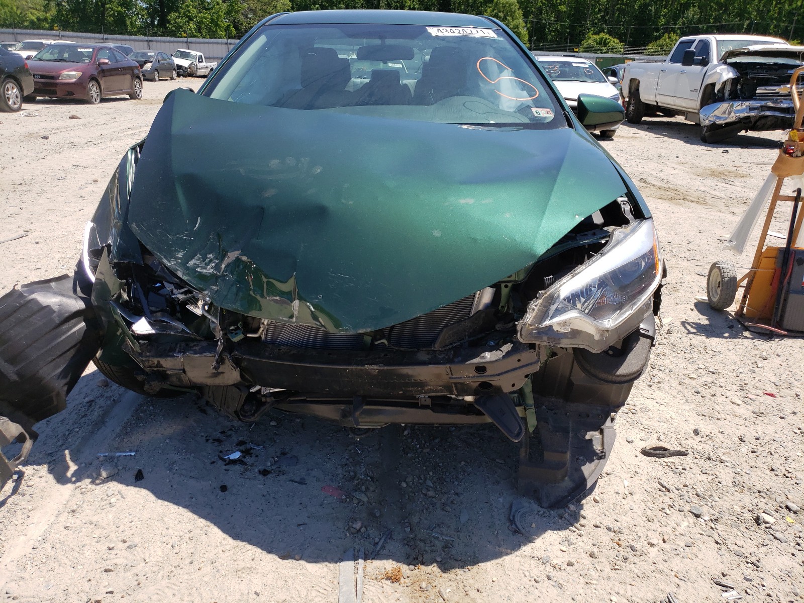 2015 TOYOTA COROLLA LE photo 9