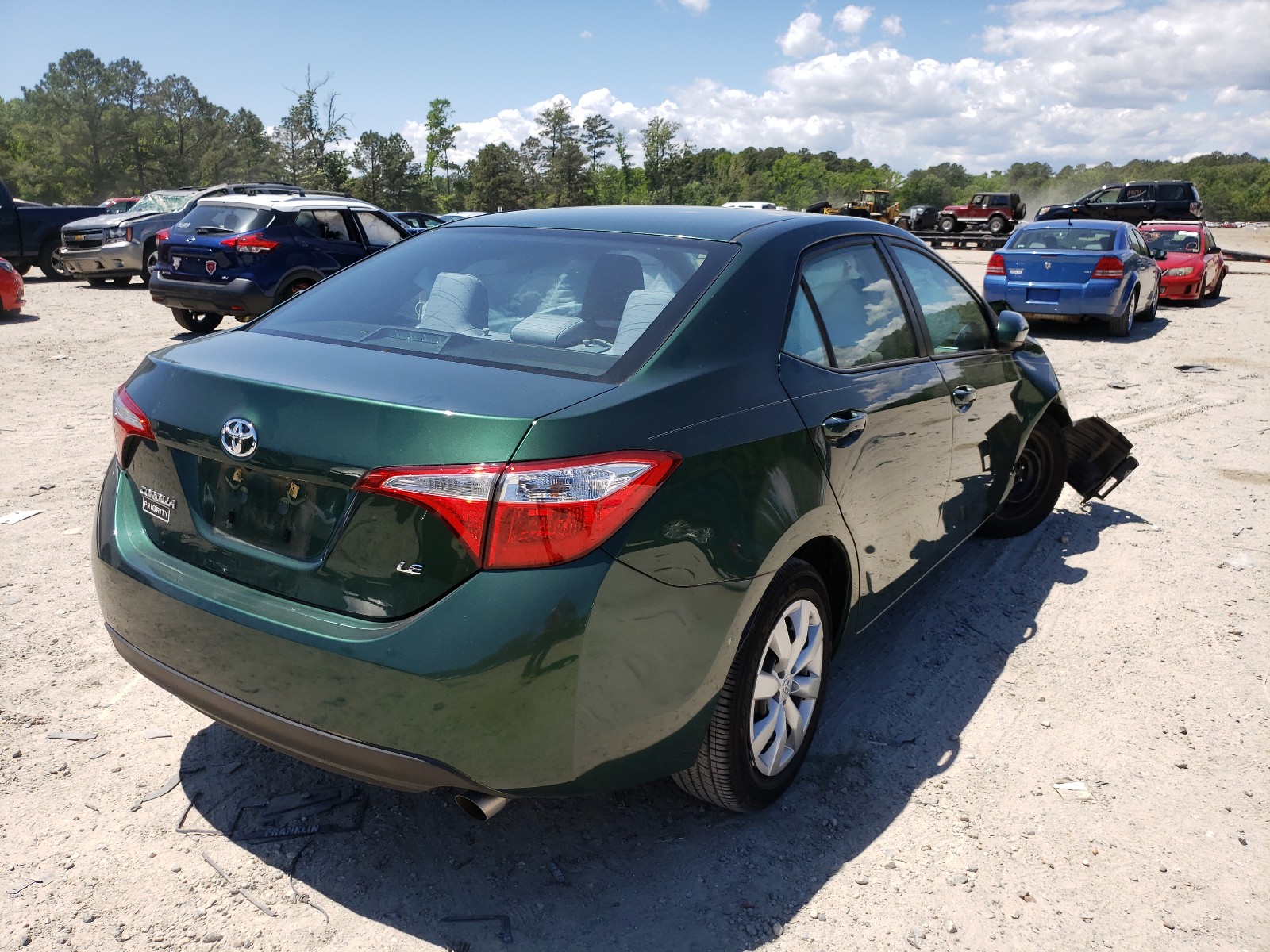2015 TOYOTA COROLLA LE photo 4