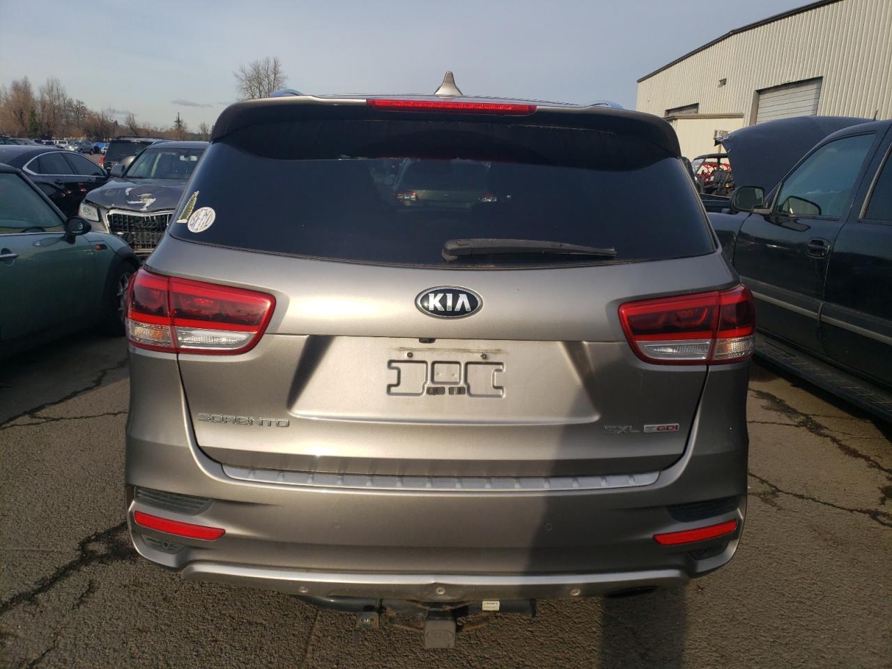 2016 KIA SORENTO SX photo 11