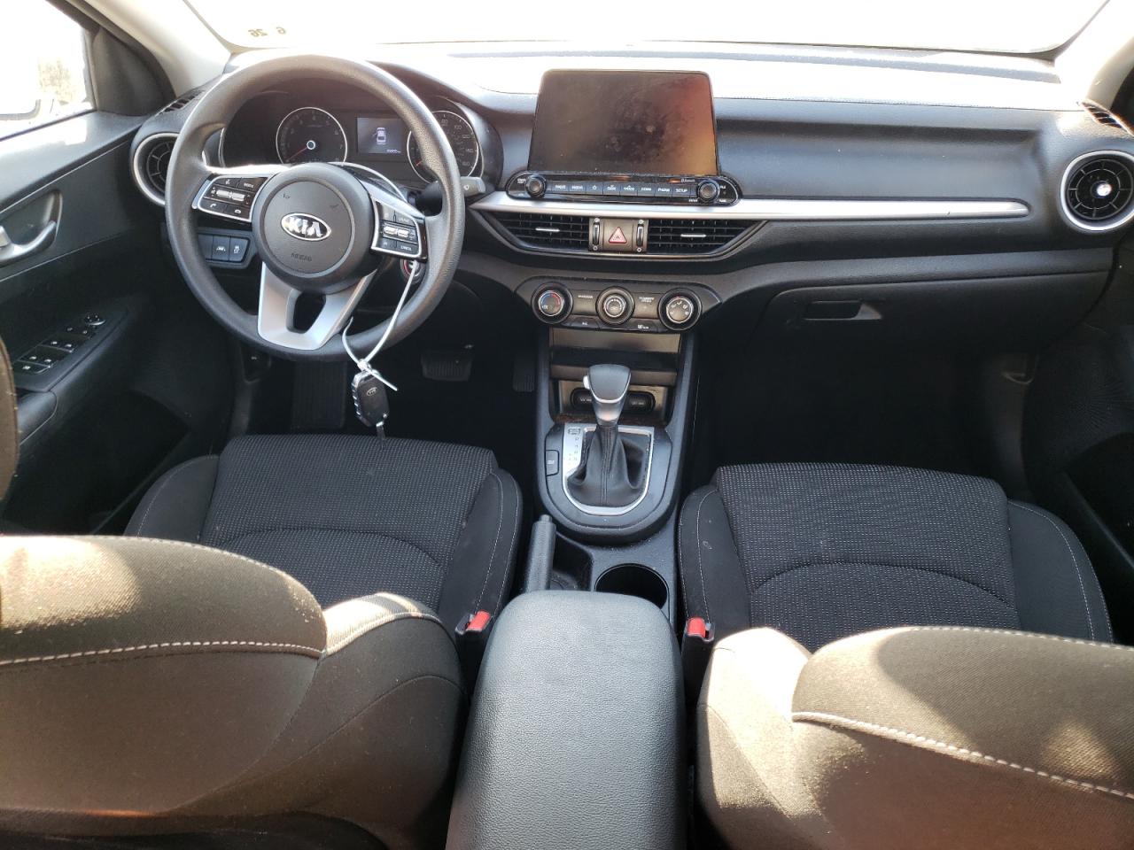 2021 KIA FORTE LXS photo 22
