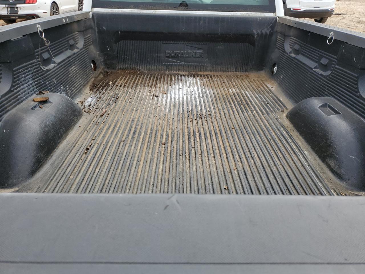 2015 GMC SIERRA C1500 photo 28