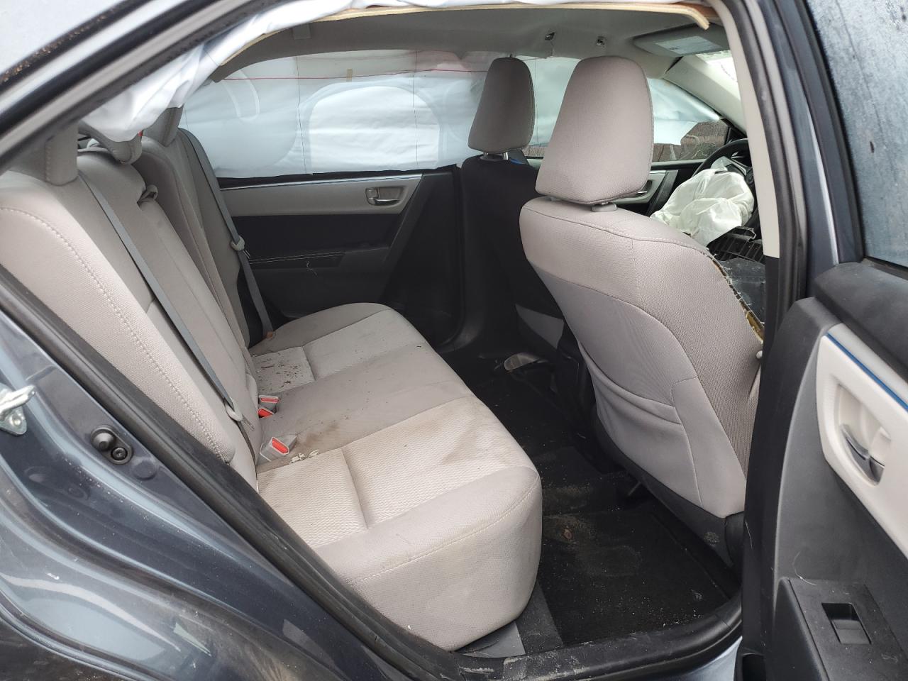 2015 TOYOTA COROLLA L photo 19