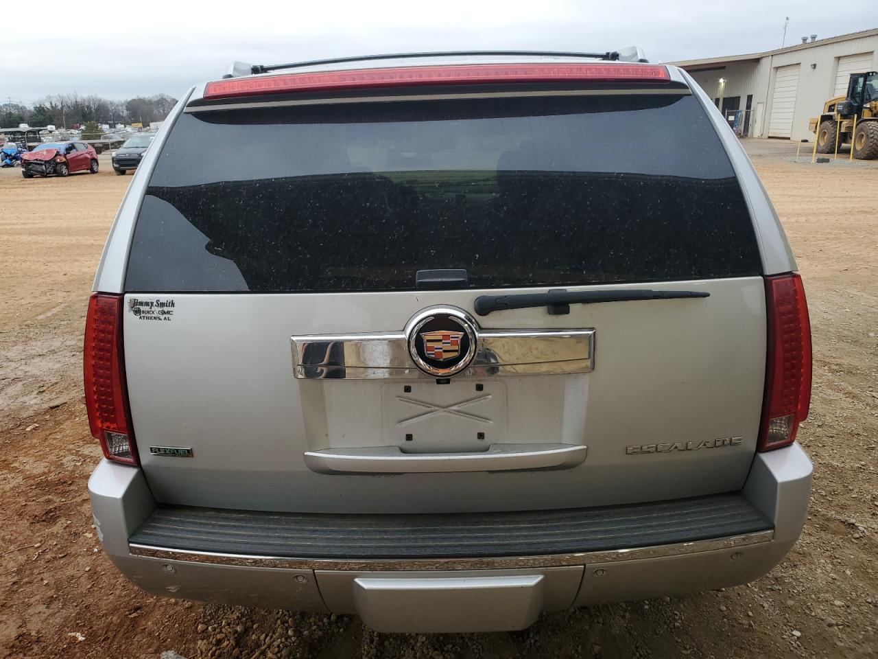 2011 CADILLAC ESCALADE PREMIUM photo 11