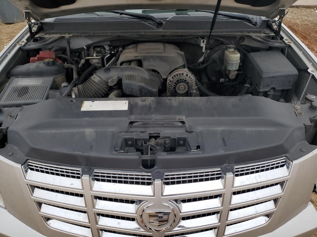 2011 CADILLAC ESCALADE PREMIUM photo 23