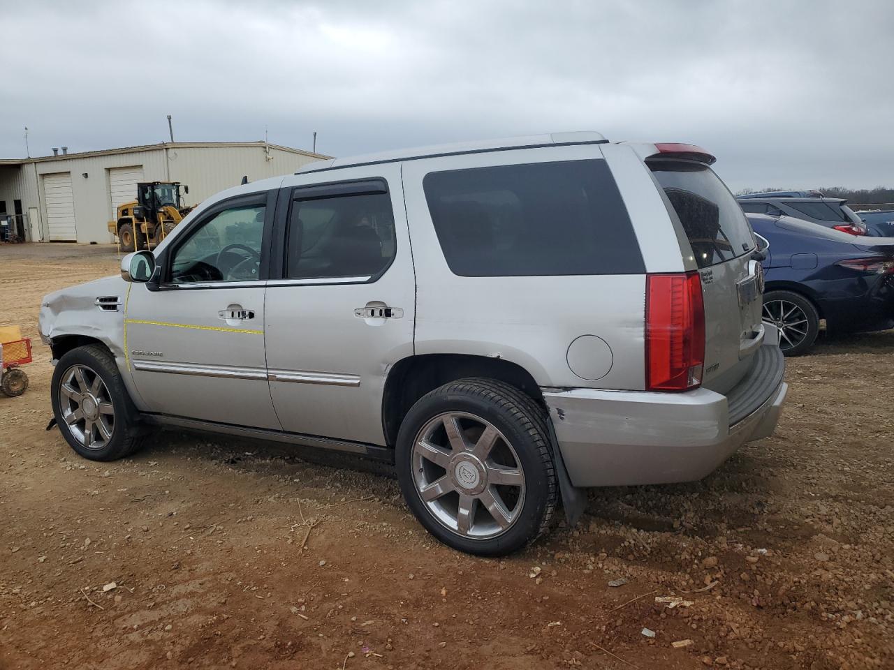 2011 CADILLAC ESCALADE PREMIUM photo 3