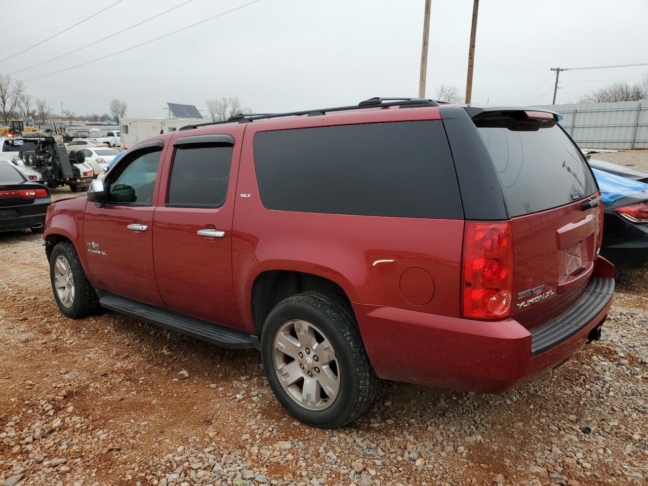 2012 GMC YUKON XL C1500 SLT photo 3