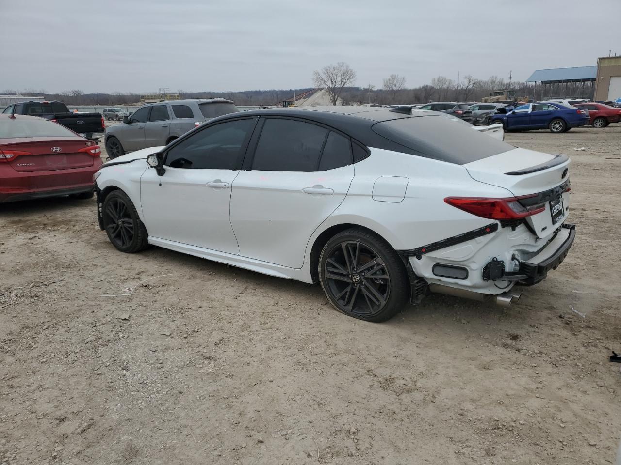 2025 TOYOTA CAMRY XSE photo 2