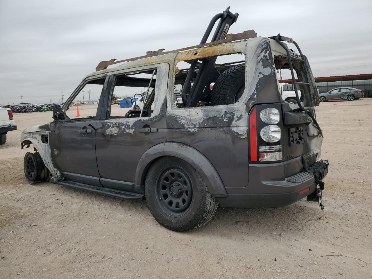 2016 LAND ROVER LR4 HSE photo 3
