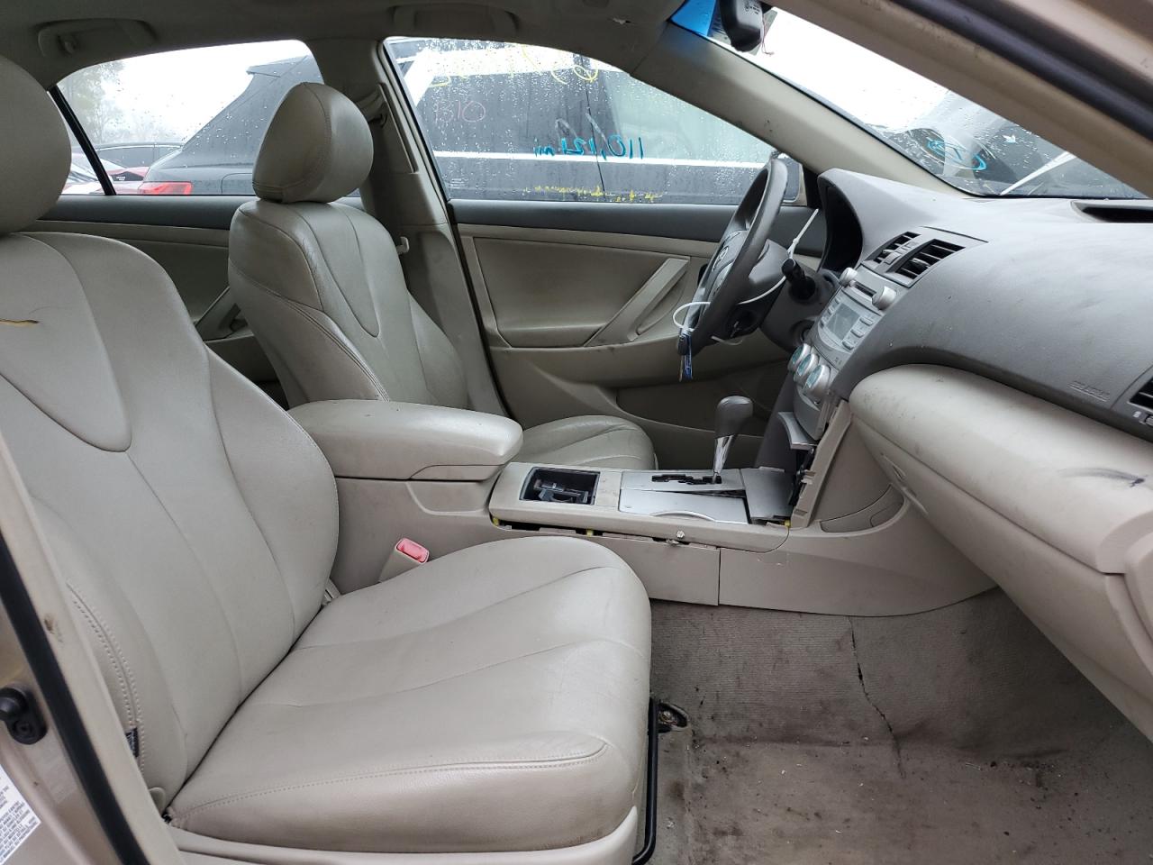 2009 TOYOTA CAMRY photo 13