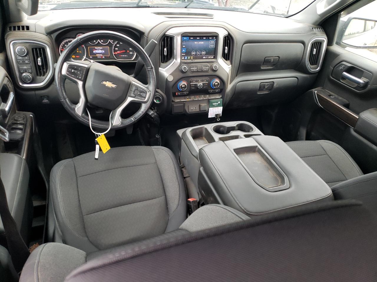 2019 CHEVROLET SILVERADO K1500 LT photo 8