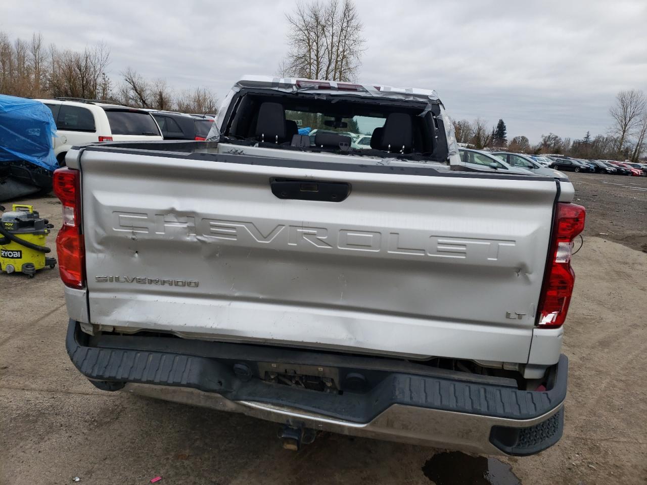 2019 CHEVROLET SILVERADO K1500 LT photo 6