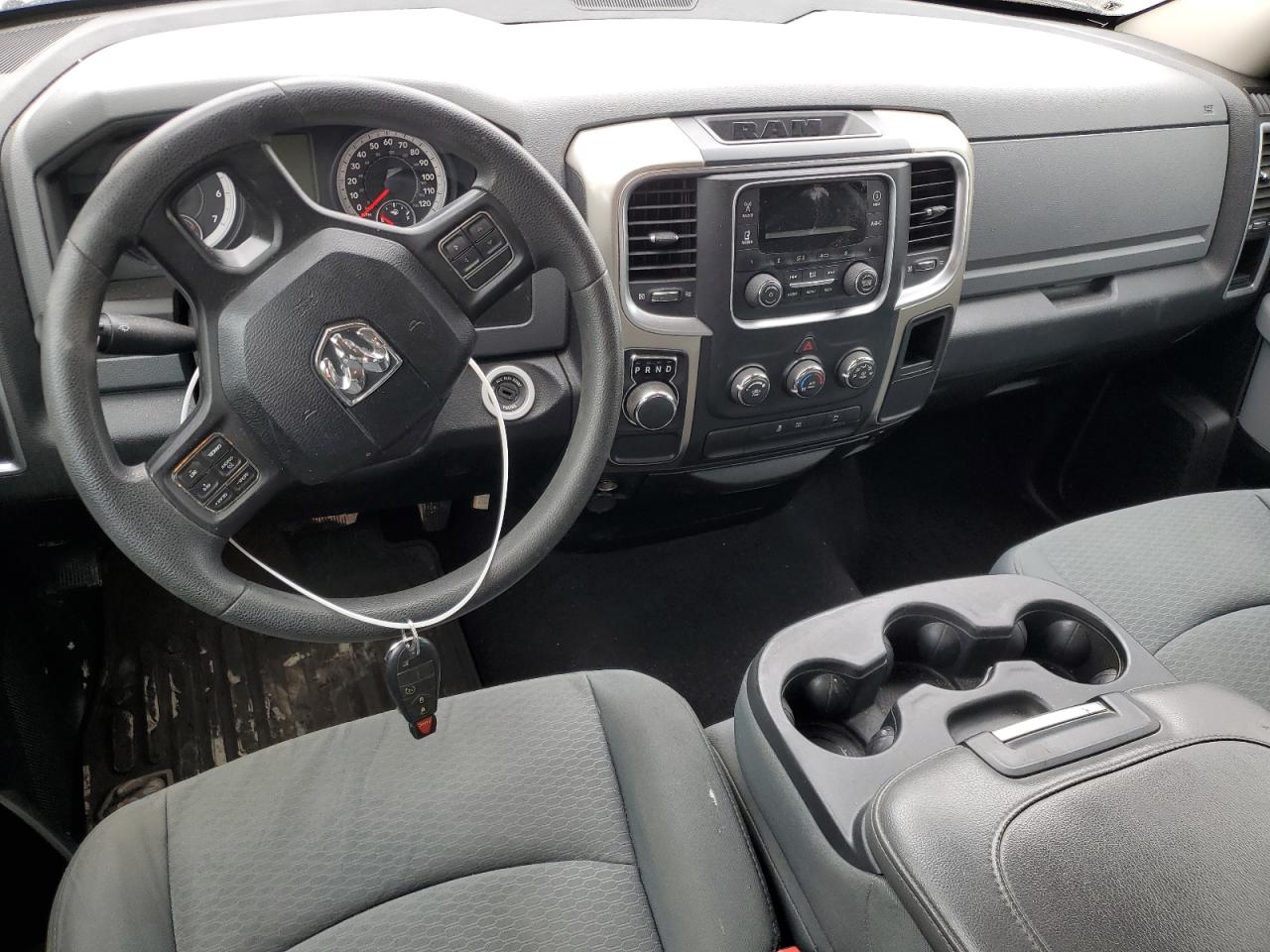 2013 RAM 1500 SLT photo 15