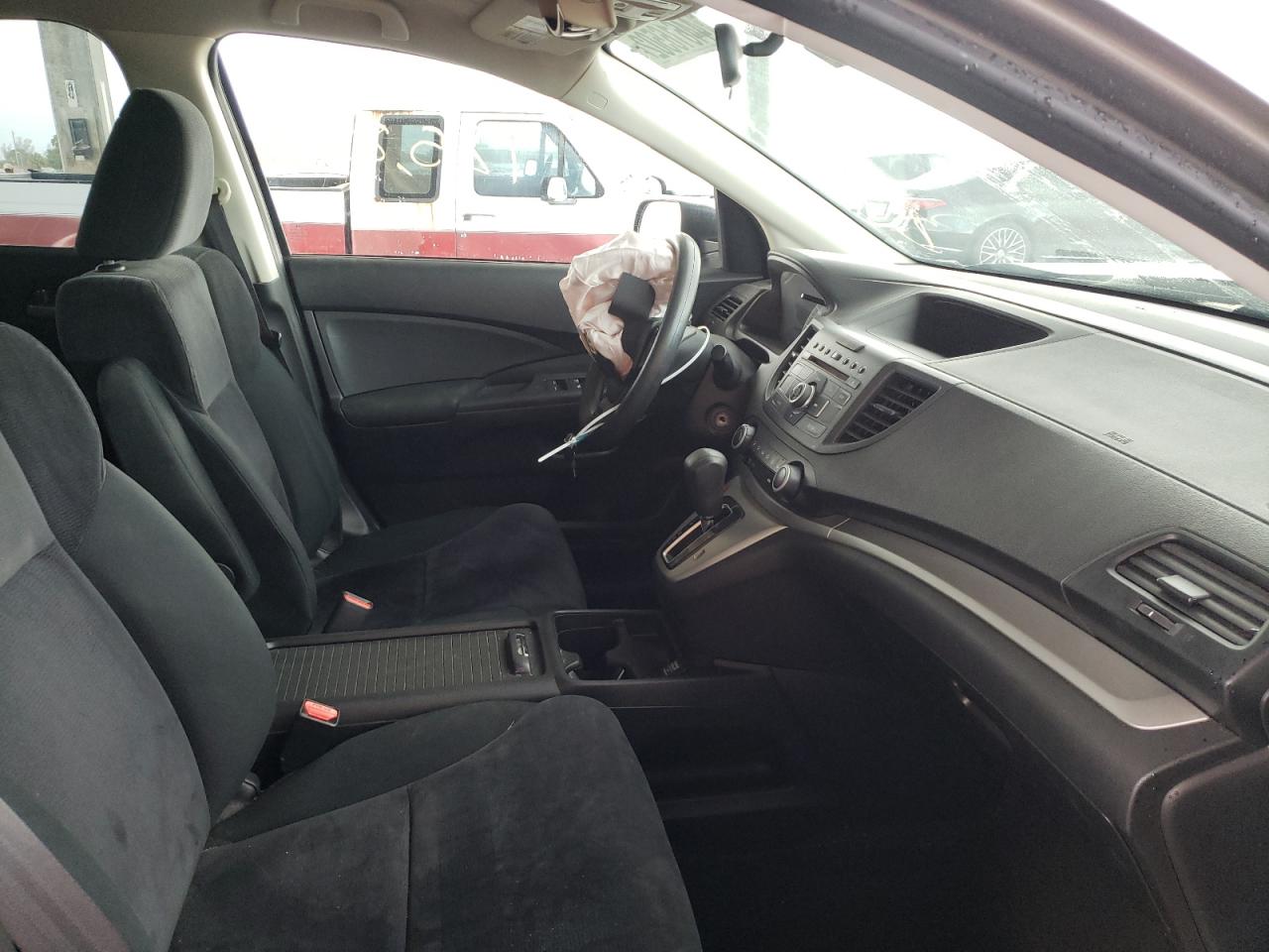 2012 HONDA CR-V LX photo 5