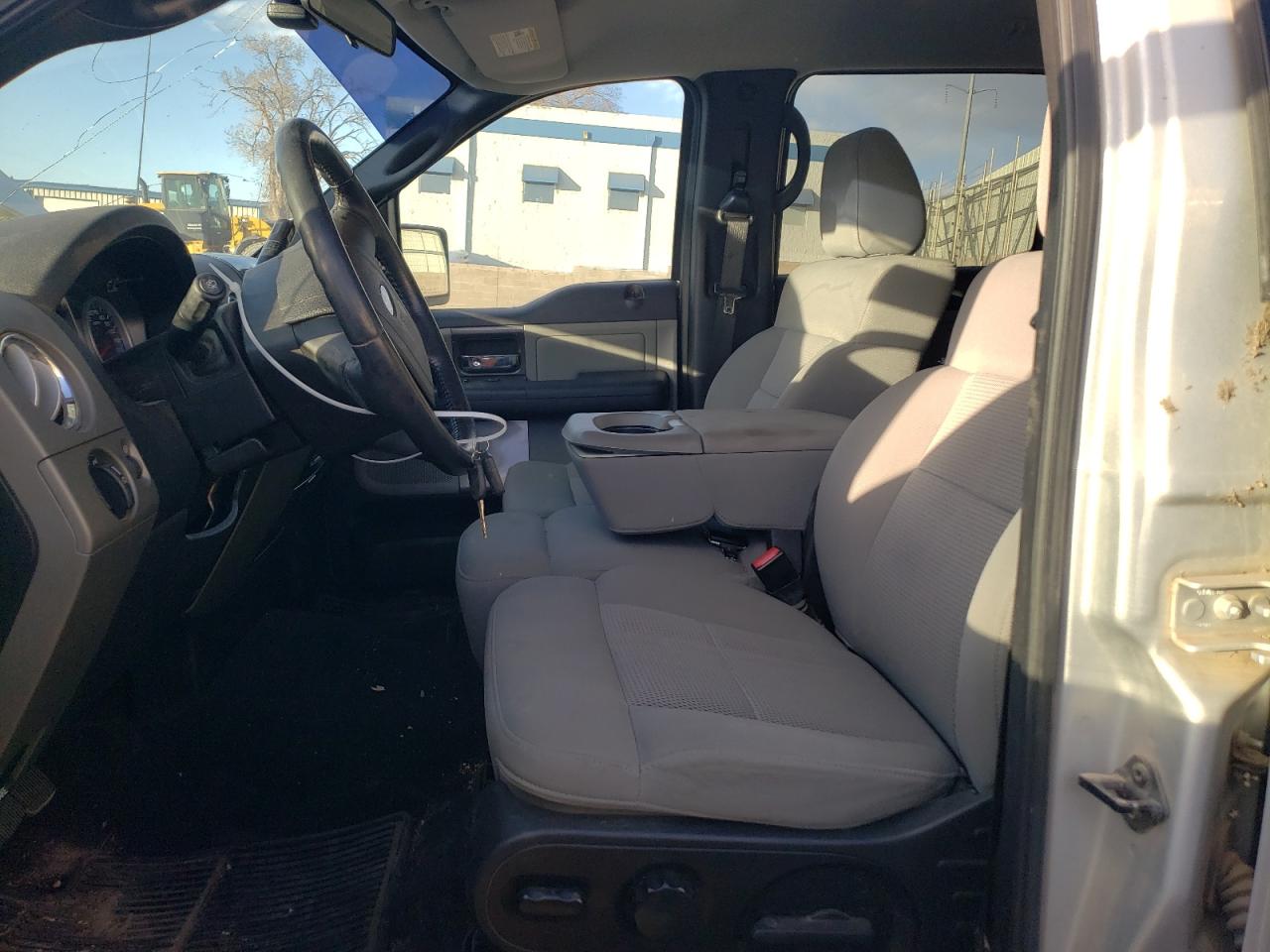 2004 FORD F150 photo 19