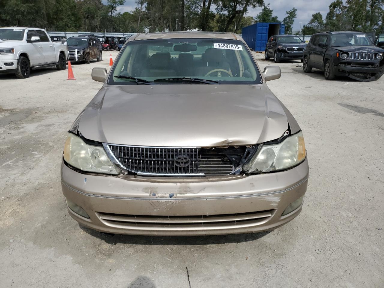 2001 TOYOTA AVALON XLS photo 5